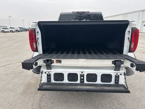 Used 2021 GMC Sierra 1500 AT4 w/ AT4 Premium Package image 14