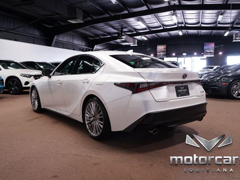 Used 2022 Lexus IS 300 w/ Premium Package RWD image 5