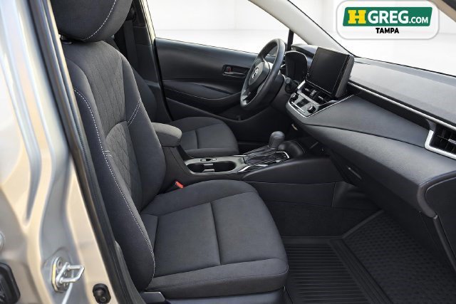 Used 2024 Toyota Corolla LE FWD image 11