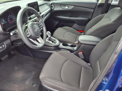 Used 2020 Kia Forte LXS image 10