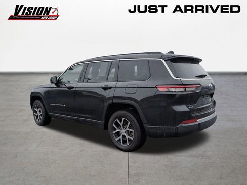 Used 2025 Jeep Grand Cherokee L Limited w/ Luxury Tech Group II image 7