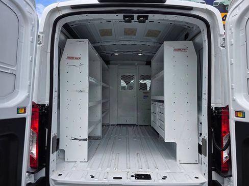 Used 2023 Ford Transit 250 Medium Roof RWD image 11