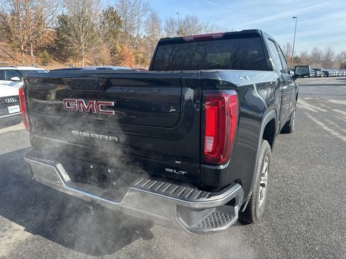 Used 2025 GMC Sierra 1500 SLT image 5