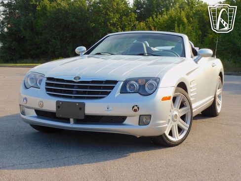 Used 2008 Chrysler Crossfire Limited image 7