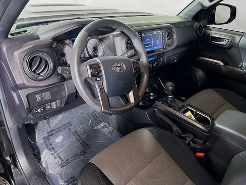 Certified 2023 Toyota Tacoma TRD Sport AWD/4WD image 10