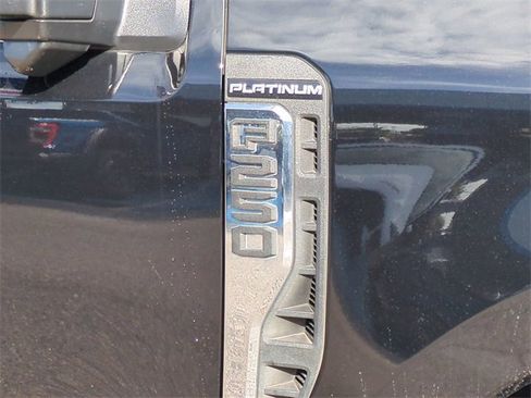 Used 2024 Ford F250 Platinum image 13
