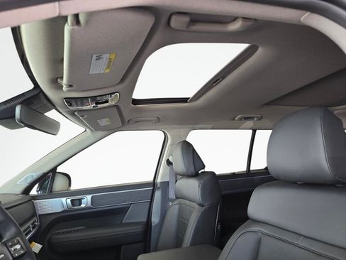 New 2026 Hyundai Santa Fe Limited AWD/4WD image 19