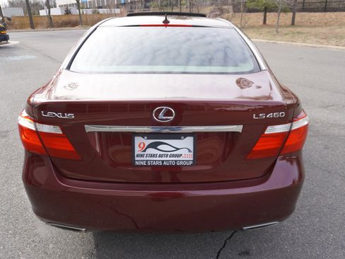 Used 2007 Lexus LS 460 LS 460 Sedan 4D image 6