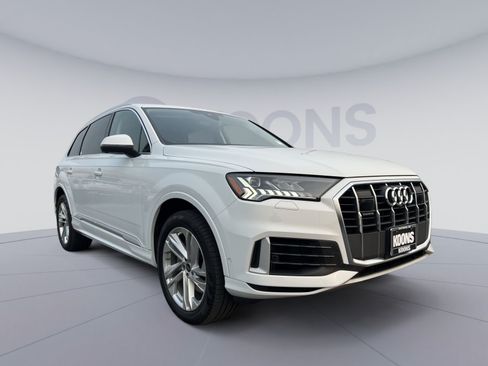 Used 2023 Audi Q7 3.0T Premium Plus w/ Premium Plus Package AWD/4WD image 10