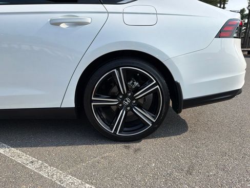 Used 2024 Honda Accord Sport image 21