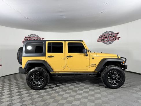 Used 2014 Jeep Wrangler Unlimited Sport w/ Quick Order Package 24S AWD/4WD image 8