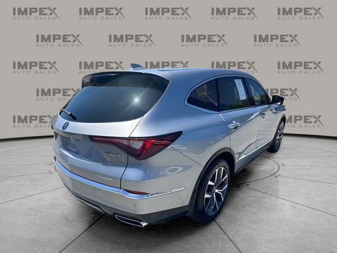 Used 2023 Acura MDX SH-AWD w/ Technology Package image 5