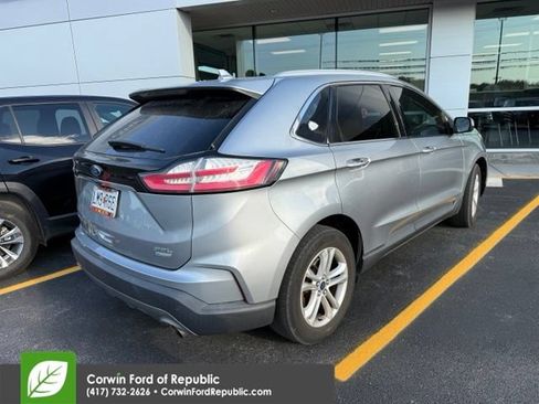 Used 2020 Ford Edge SEL FWD image 5