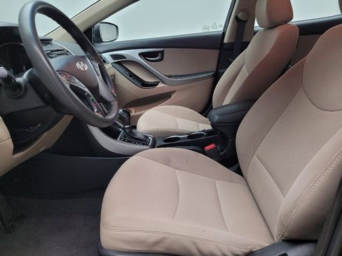 Used 2016 Hyundai Elantra SE w/ Option Group 02 FWD image 17