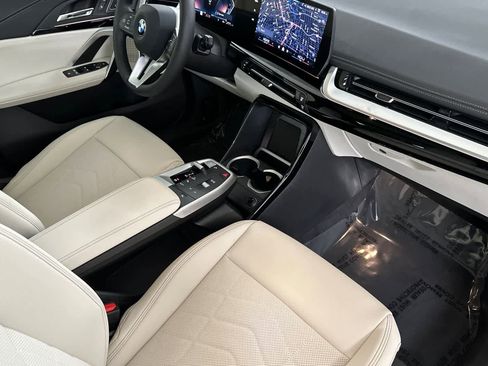 New 2026 BMW X1 xDrive28i w/ Technology Package image 16