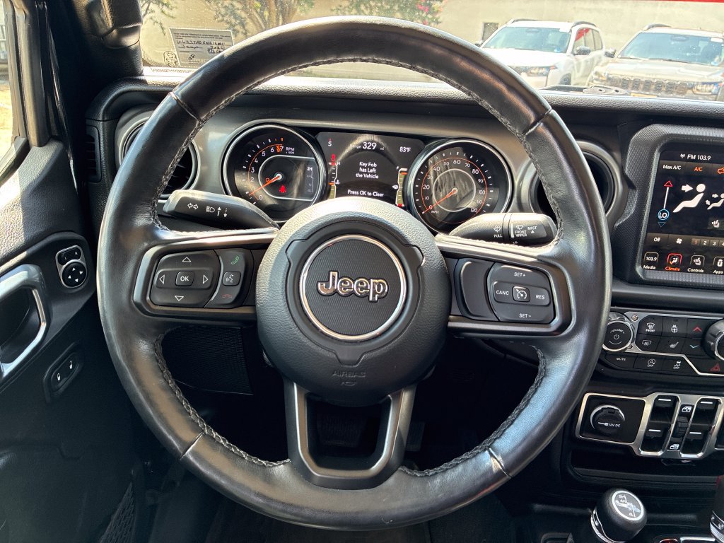 Used 2022 Jeep Gladiator Sport AWD/4WD image 16