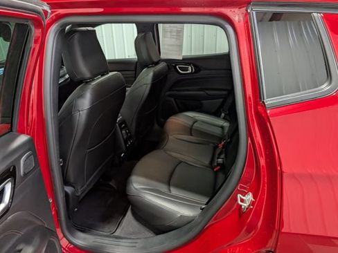 Used 2022 Jeep Compass Limited w/ (RED) Package AWD/4WD image 10