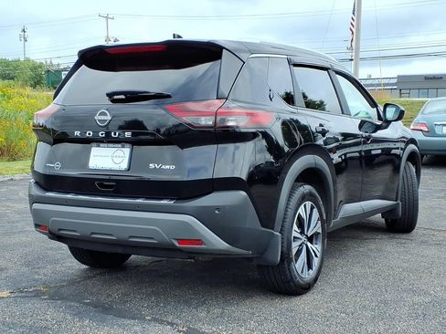 Certified 2023 Nissan Rogue SV w/ SV Premium B Package AWD/4WD image 3