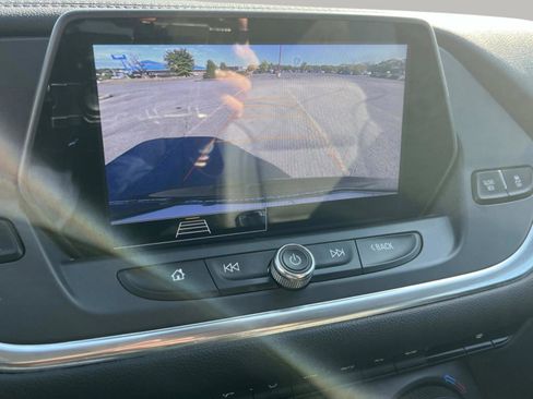 Used 2021 Chevrolet Blazer LT image 40