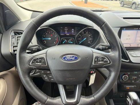 Used 2018 Ford Escape SEL AWD/4WD image 12