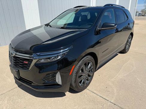 Used 2022 Chevrolet Equinox RS w/ RS Leather Package FWD image 2