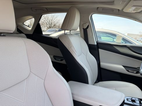 Used 2025 Lexus NX 350h AWD w/ Accessory Package (2T) image 35