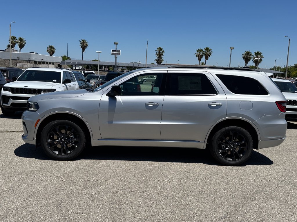 New 2026 Dodge Durango GT w/ Blacktop Package AWD/4WD image 3