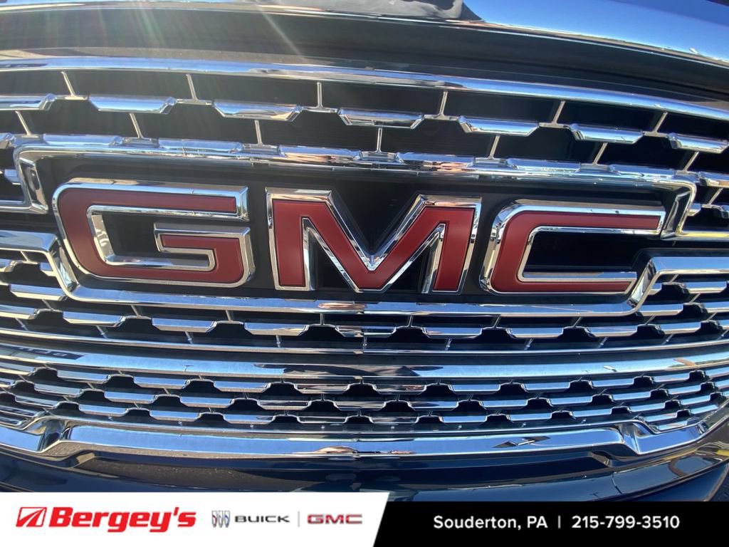 Used 2022 GMC Sierra 1500 Denali w/ Denali Premium Package AWD/4WD image 35