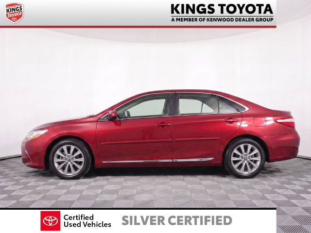 Certified 2017 Toyota Camry XLE w/ Moonroof Package FWD image 11
