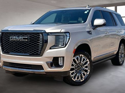 Used 2024 GMC Yukon Denali Ultimate AWD/4WD image 1
