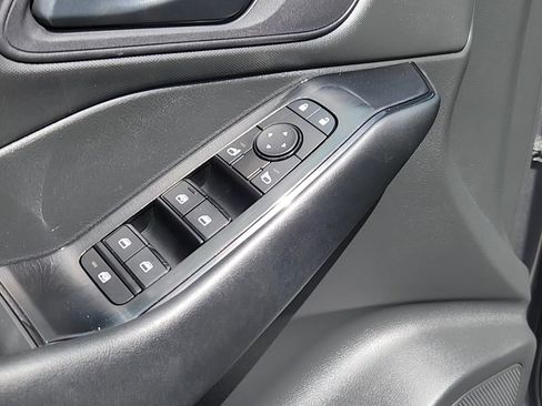 Used 2024 Nissan Rogue S AWD/4WD image 30