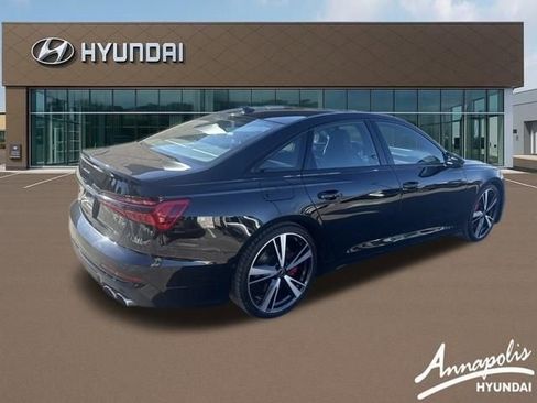 Used 2022 Audi S6 Premium Plus image 5