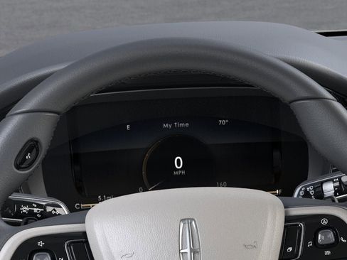 New 2026 Lincoln Corsair Reserve image 13