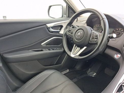 Used 2024 Acura RDX SH-AWD image 23