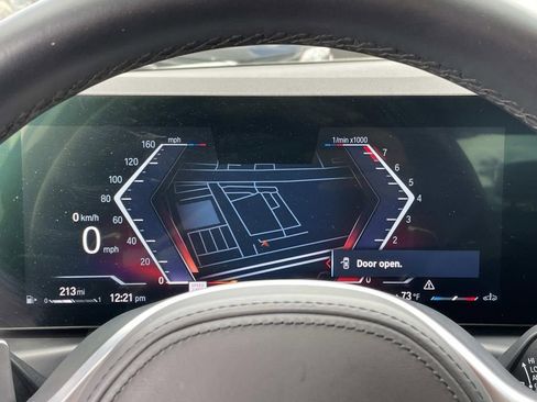 Used 2023 BMW 330i Sedan w/ M Sport Package image 17