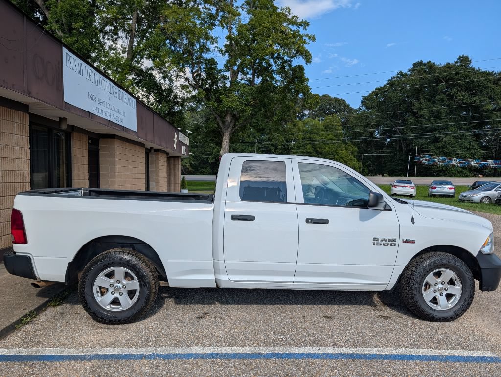 Used 2017 RAM 1500 Tradesman RWD image 6