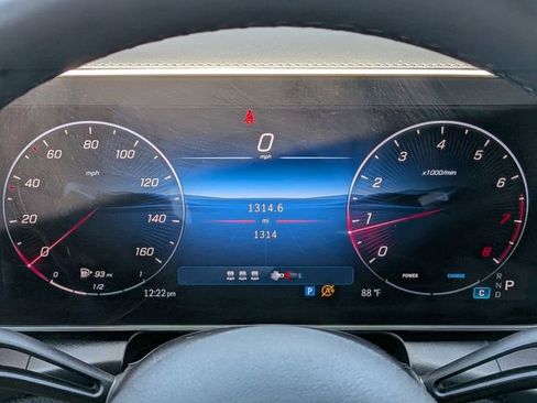 Used 2026 Mercedes-Benz GLC 300 image 30