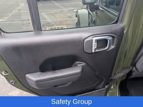 Used 2024 Jeep Wrangler Unlimited w/ Convenience Group image 11