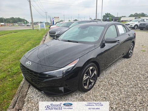 Used 2023 Hyundai Elantra SEL w/ Convenience Package FWD image 1