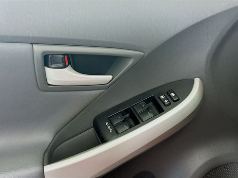 Used 2010 Toyota Prius Five FWD image 15