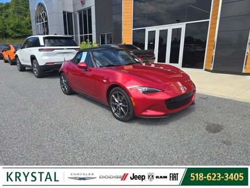 Used 2016 MAZDA MX-5 Miata Grand Touring RWD image 1