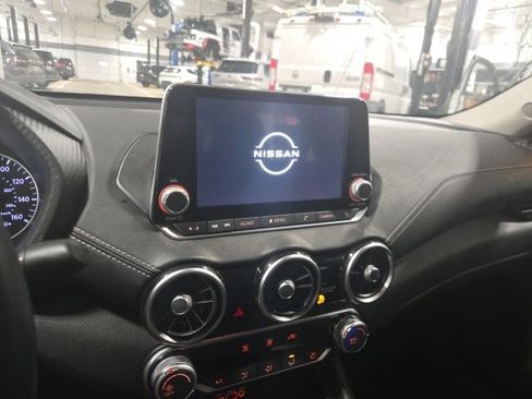 Used 2024 Nissan Sentra SV image 14