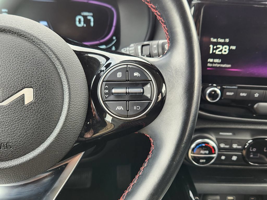 Certified 2024 Kia Soul GT-Line FWD image 27