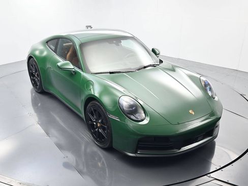 Certified 2025 Porsche 911 Carrera RWD image 44
