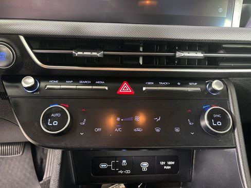 Used 2024 Hyundai Sonata SEL image 18