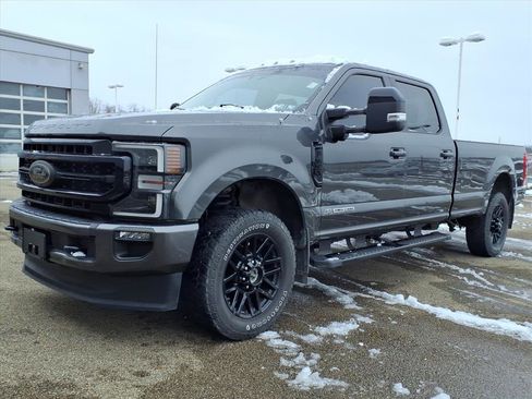 Used 2020 Ford F350 Lariat image 3