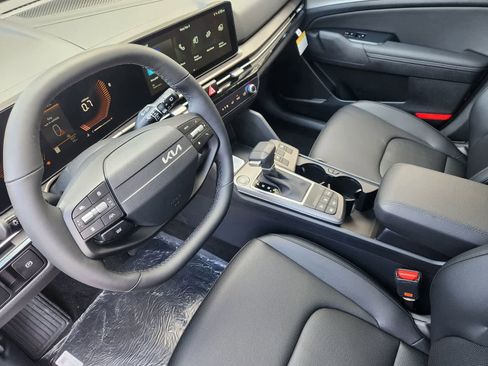 New 2026 Kia Sportage EX AWD/4WD image 12