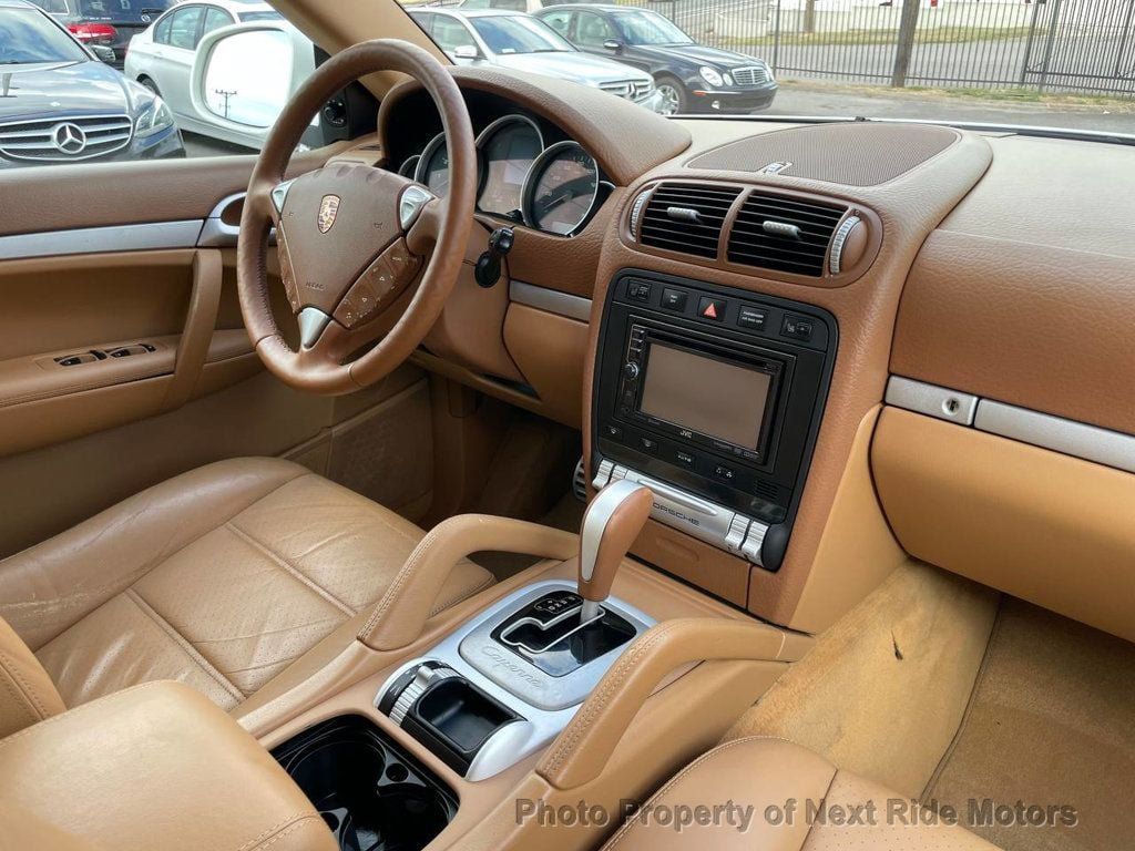 Used 2006 Porsche Cayenne S AWD/4WD image 15