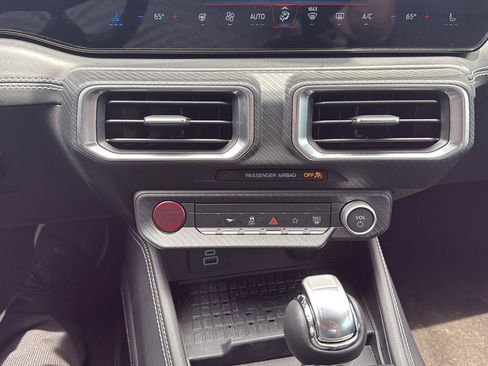 Used 2024 Ford Mustang GT Premium RWD image 19
