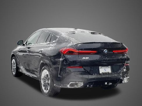 New 2026 BMW X6 xDrive40i w/ Climate Comfort Package image 8